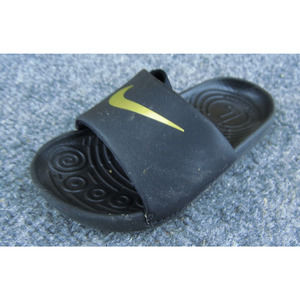 Nike Boys Slip-On Shoes Black Synthetic Pull On Size T 7 Medium